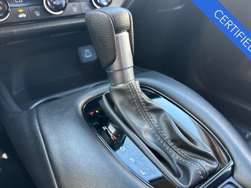 Certified 2025 Honda HR-V LX image 23