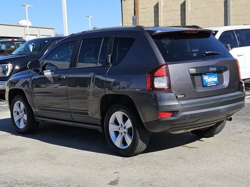 Used 2015 Jeep Compass Sport image 10