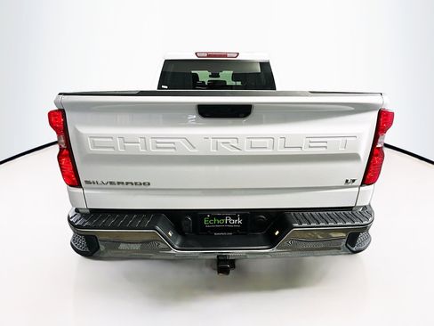 Used 2025 Chevrolet Silverado 1500 LT image 7