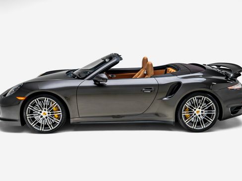 Used 2015 Porsche 911 Turbo AWD/4WD image 13