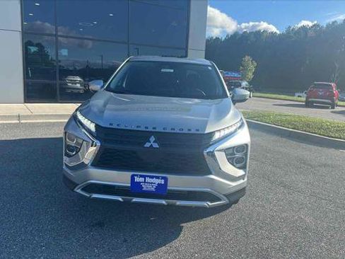 New 2026 Mitsubishi Eclipse Cross SE image 3