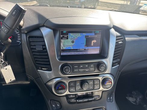 Used 2019 Chevrolet Tahoe LT image 9