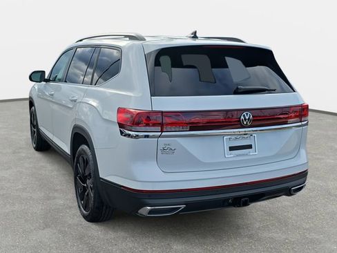 New 2026 Volkswagen Atlas SE FWD image 7