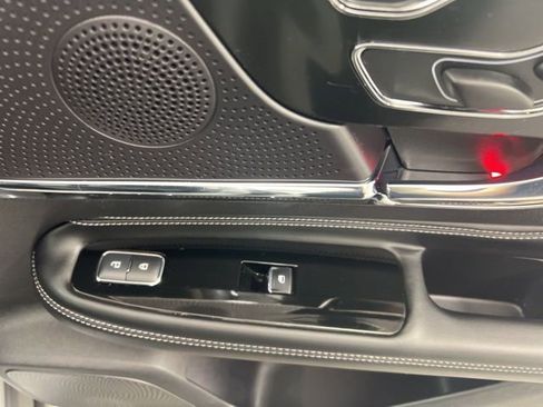 Used 2023 Lincoln Corsair AWD w/ Equipment Group 101A image 25