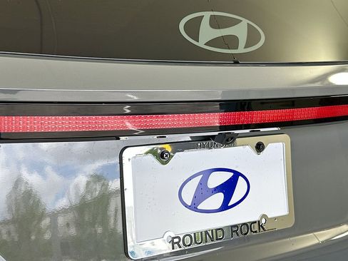 New 2026 Hyundai Tucson Limited image 22