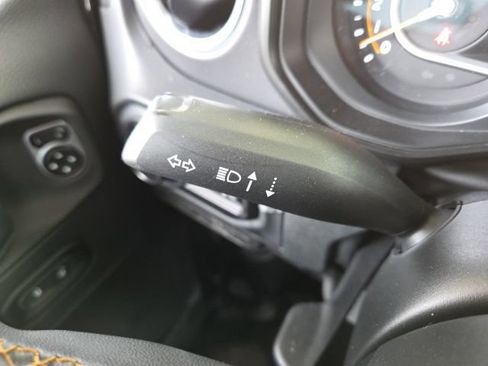Used 2024 Jeep Wrangler Unlimited Sahara w/ Technology Group AWD/4WD image 50