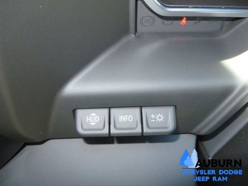 Used 2026 GMC Sierra 3500 AT4 w/ AT4 Premium Plus Package AWD/4WD image 39