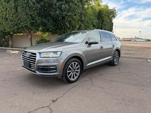 Used 2017 Audi Q7 2.0T Premium Plus w/ Premium Plus Package image 4