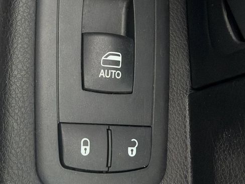 Used 2014 RAM 4500 Tradesman RWD image 42