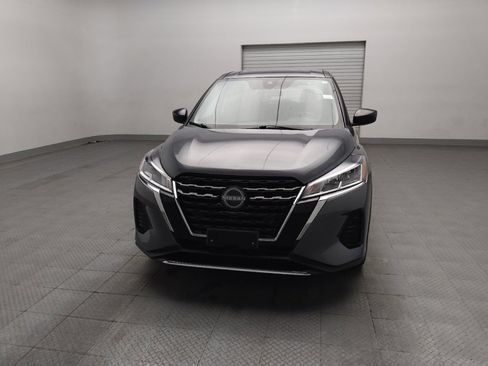 Used 2024 Nissan Kicks S FWD image 15
