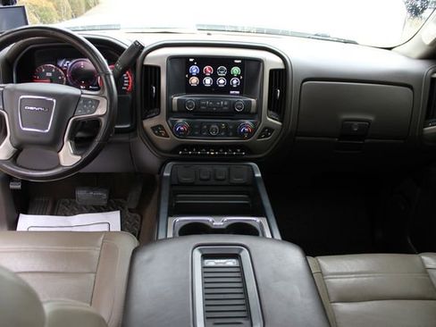 Used 2016 GMC Sierra 2500 Denali w/ Duramax Plus Package image 29