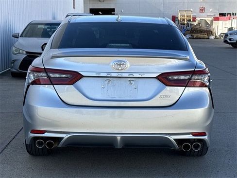 Used 2023 Toyota Camry XSE image 5