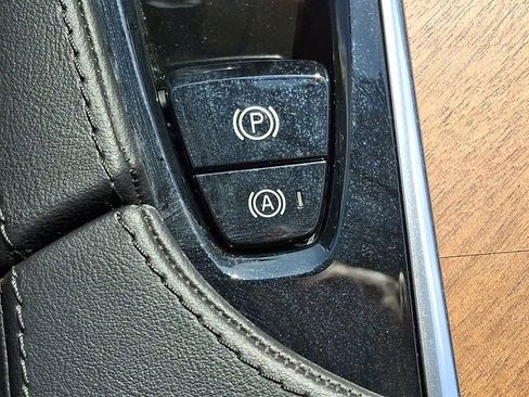 Used 2023 Volvo XC90 B6 Plus w/ Protection Package Premier image 26