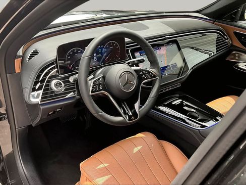 Used 2026 Mercedes-Benz E 450 4MATIC Sedan image 18