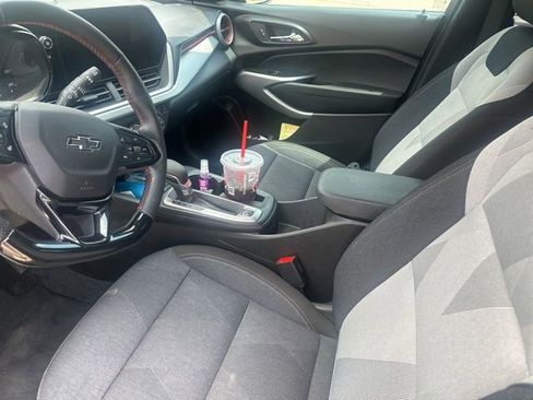 Used 2024 Chevrolet Trax RS image 14