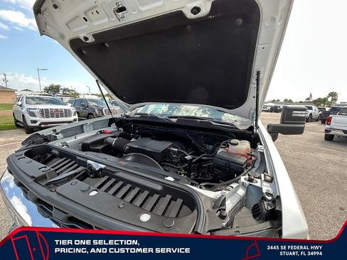 Used 2022 Chevrolet Silverado 2500 LT AWD/4WD image 22