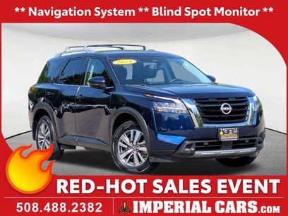 Used 2024 Nissan Pathfinder SL