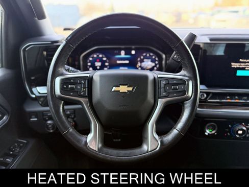 Used 2022 Chevrolet Silverado 1500 LT image 17