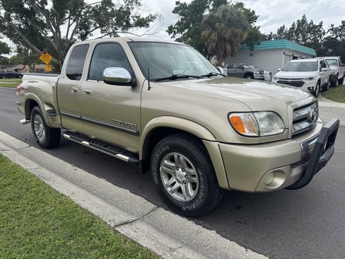 Used 2003 Toyota Tundra SR5 RWD image 2