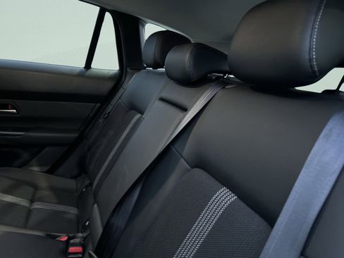 Used 2025 MAZDA CX-50 AWD 2.5 S w/ Preferred Package image 15