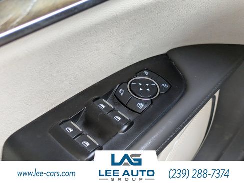 Used 2019 Lincoln Nautilus Select image 18