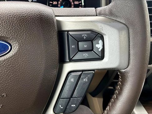 Used 2018 Ford F150 Lariat RWD image 21