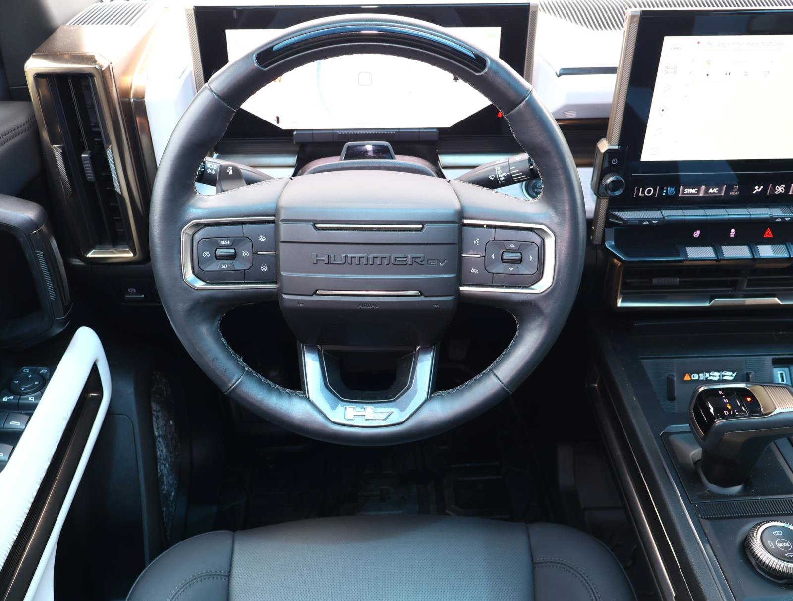 Used 2024 GMC Hummer EV 2X AWD/4WD image 9