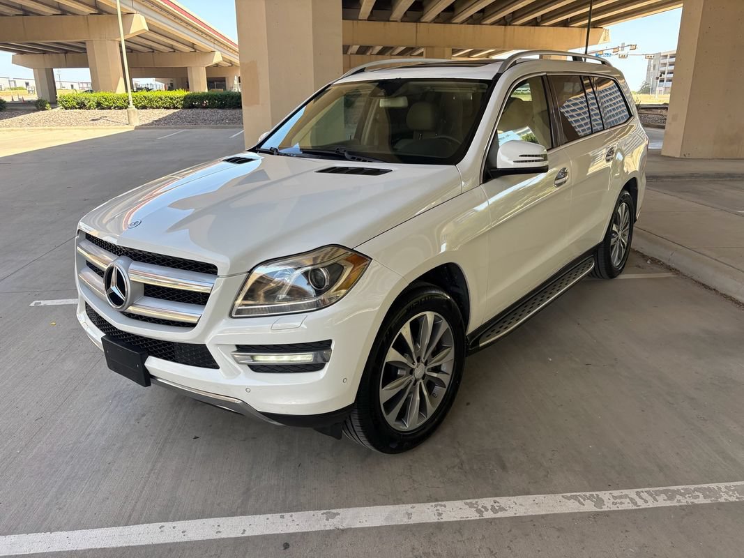 Used 2014 Mercedes-Benz GL 450 4MATIC image 4