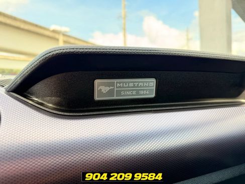 Used 2017 Ford Mustang GT RWD image 22