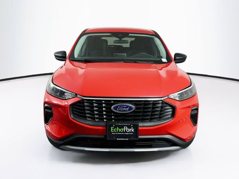 Used 2024 Ford Escape Active FWD image 2