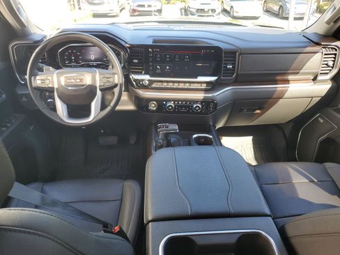 Used 2023 GMC Sierra 1500 SLT w/ SLT Premium Package image 17