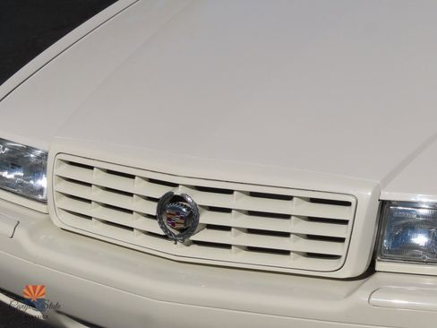 Used 2002 Cadillac Eldorado Collector's Edition image 35
