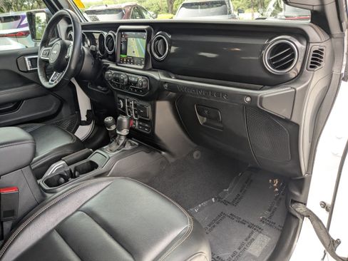 Used 2023 Jeep Wrangler Unlimited Rubicon 392 w/ Xtreme Recon 35" Tire Package AWD/4WD image 23