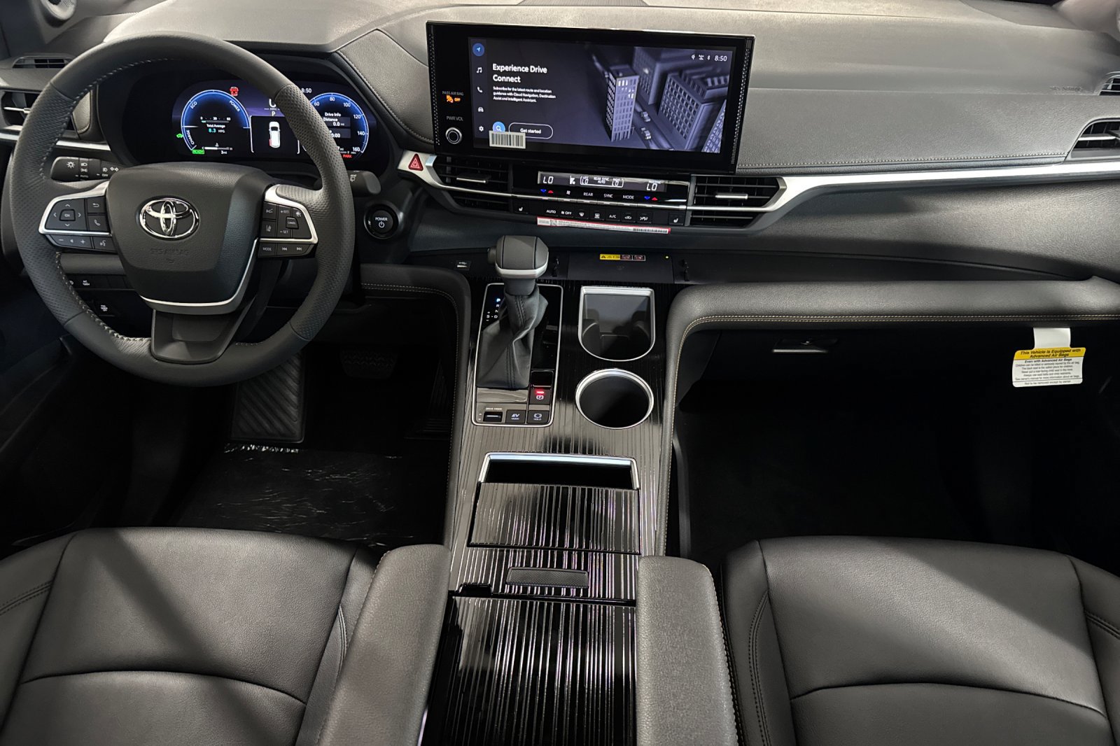 New 2026 Toyota Sienna XLE Woodland Edition AWD/4WD image 16