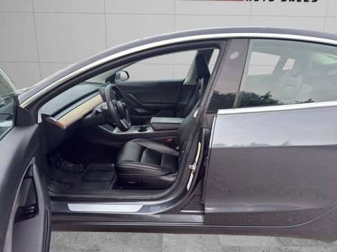 Used 2018 Tesla Model 3 Long Range AWD/4WD image 11