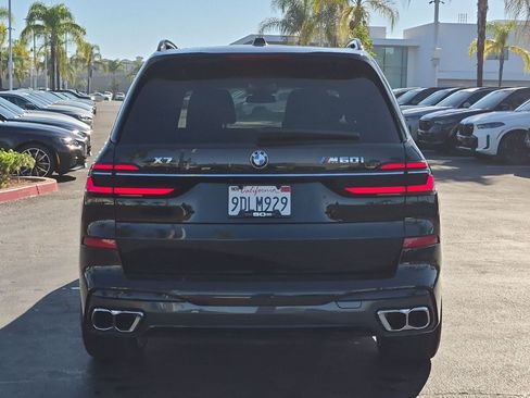 Used 2023 BMW X7 M60i w/ Climate Comfort Package AWD/4WD image 9
