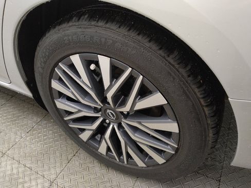 Used 2023 Nissan Altima 2.5 SV FWD image 31