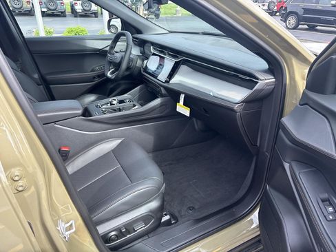 New 2026 Jeep Cherokee Limited AWD/4WD image 14