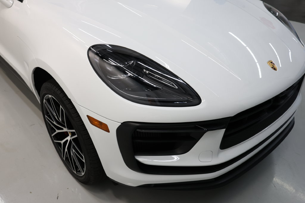 Used 2025 Porsche Macan S AWD/4WD image 52
