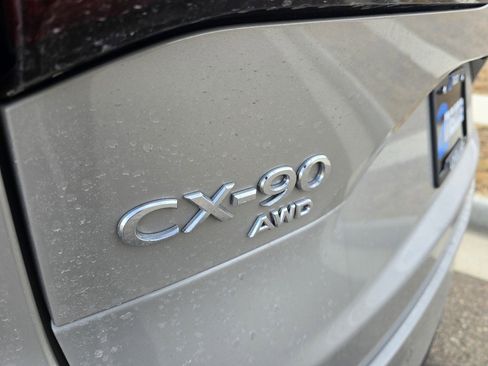 New 2026 MAZDA CX-90 Plug-In Hybrid w/ Preferred image 10