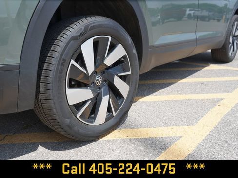 Used 2026 Volkswagen Atlas Cross Sport SE FWD image 7