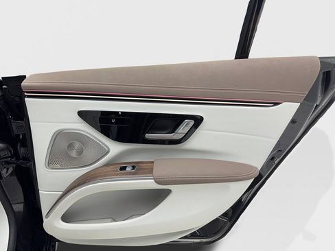 Used 2023 Mercedes-Benz EQS 450+ 4MATIC Sedan w/ Winter Package image 33