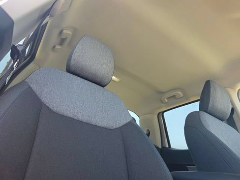 Used 2025 Ford Maverick XLT w/ XLT Luxury Package AWD/4WD image 17