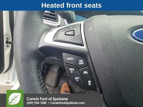 Used 2020 Ford Edge Titanium w/ Equipment Group 301A AWD/4WD image 14