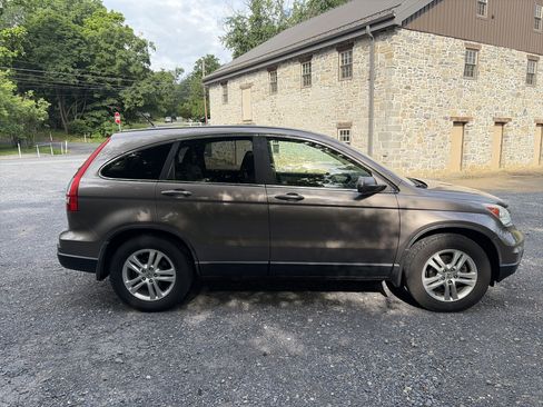 Used 2010 Honda CR-V EX-L image 4