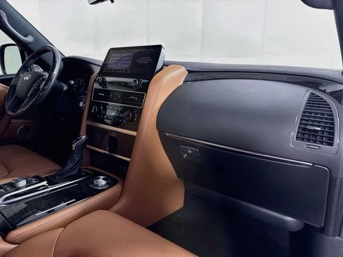 Certified 2023 INFINITI QX80 Sensory w/ Cargo Package AWD/4WD image 42