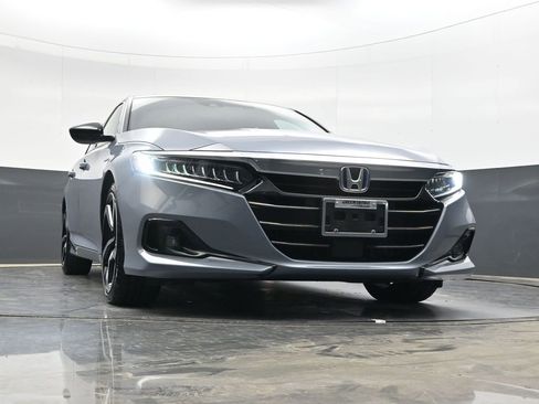 Used 2022 Honda Accord Sport image 27