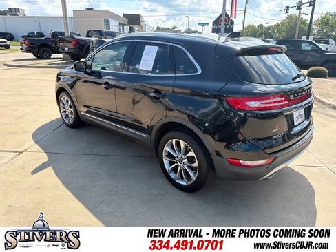 Used 2019 Lincoln MKC Select w/ Select Plus Package FWD image 6