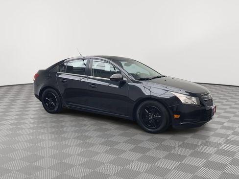 Used 2013 Chevrolet Cruze LT image 33