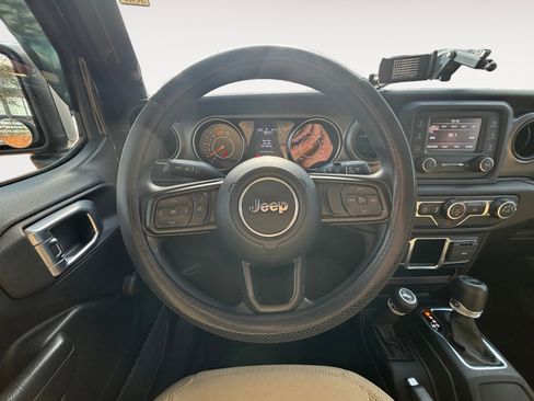 Used 2021 Jeep Wrangler Sport image 12